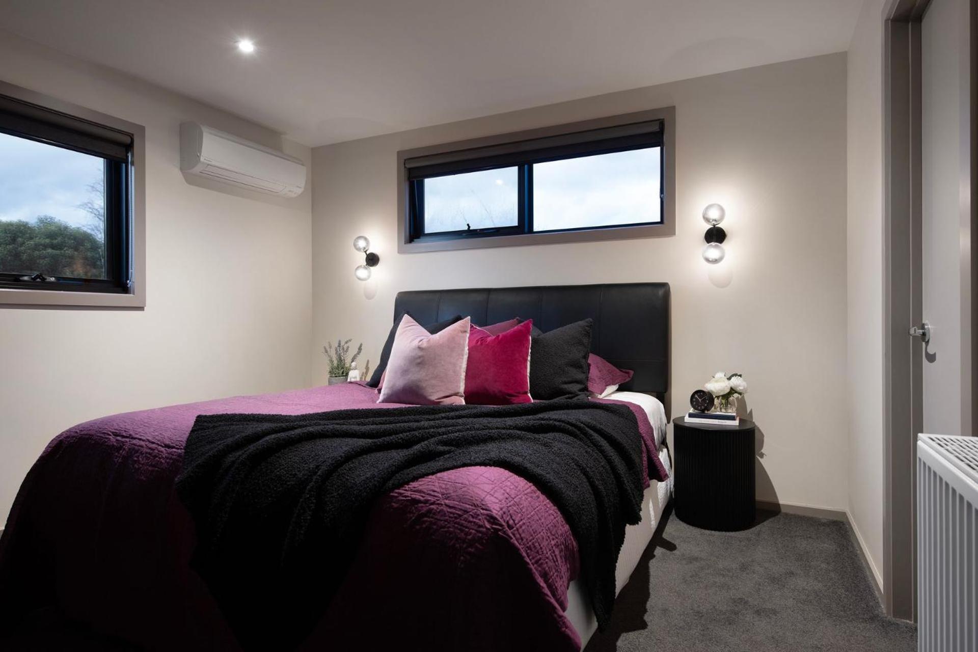 Retreat - Free Wifi Holiday home *